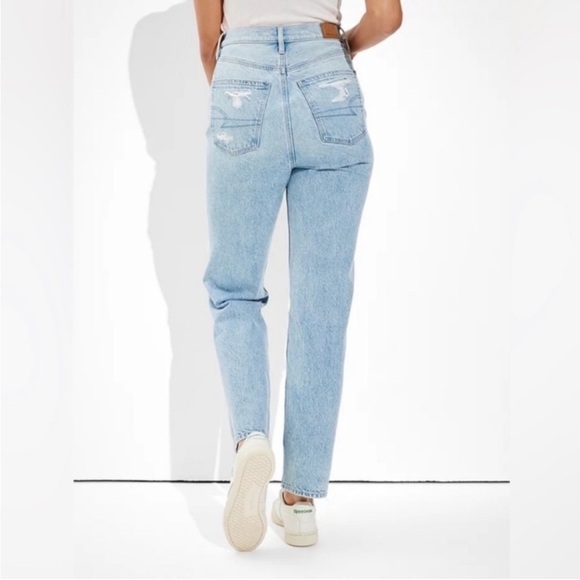 American eagle 90s boyfriend high rise jeans - Picture 2 of 10